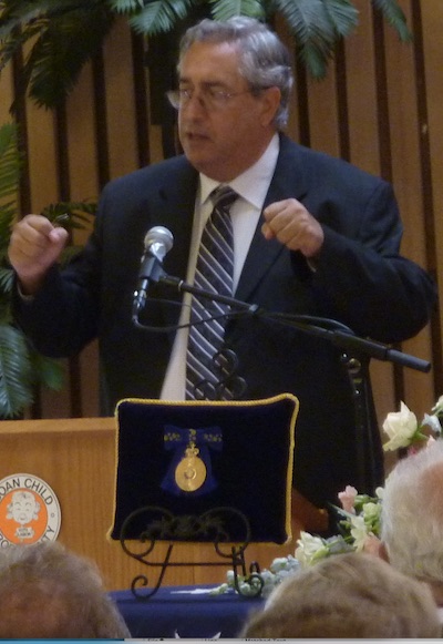 Senator Robert Ray speaking at the Funeral of Joan Child